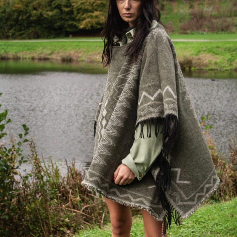 poncho franges vert